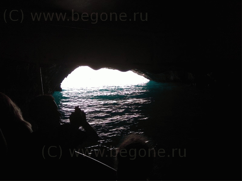 Голубая пешера Голубая пешера, более известная как Blau Grotte или Blue Cave